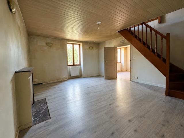 Maison vente à Bord, Arcomps