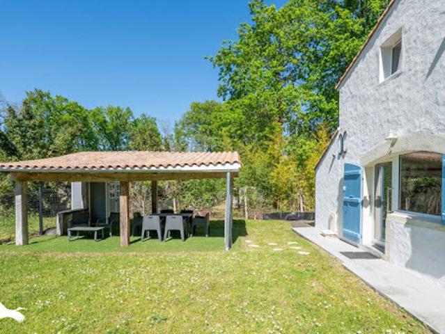 Maison vente à Saintes, Médis