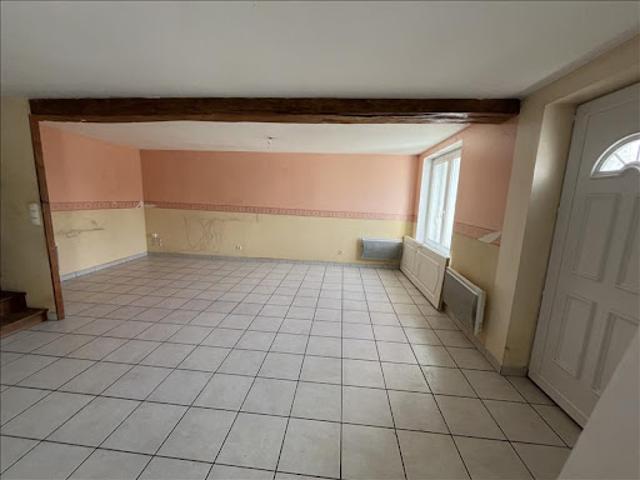 Maison vente à Saint-Jean-d'Angély, Courant