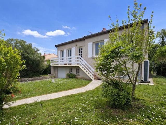 Maison vente à Saintes