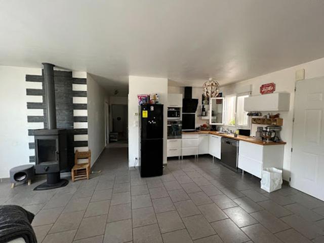 Maison vente à Saintes, Thaims