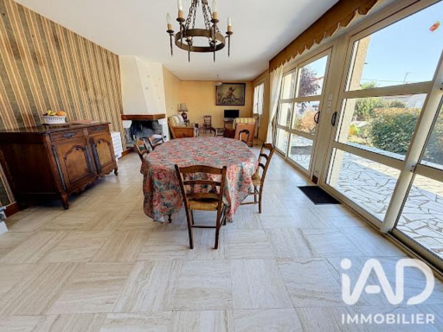 Maison vente à Champs de Chatillon, Châtillon-sur-Thouet
