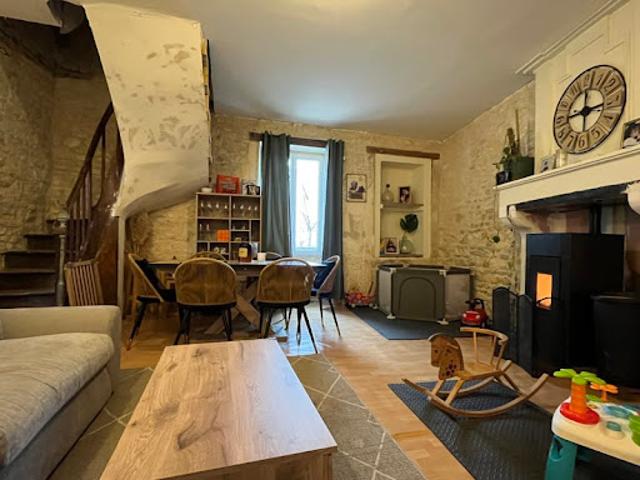 Maison vente à Angoulême, Montemboeuf