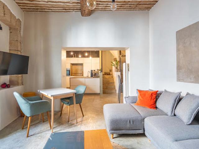 Maison vente à Apt, La Tour-d'aigues