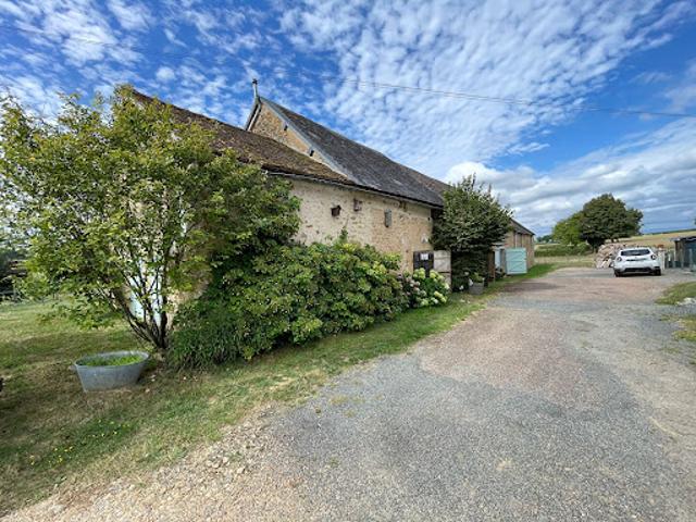 Maison vente à Château-Chinon (Ville), Saint-péreuse
