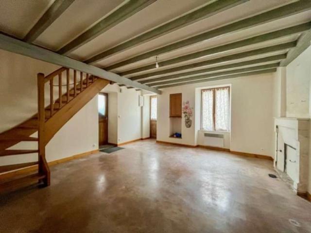Maison vente à Parthenay, Assais-les-jumeaux