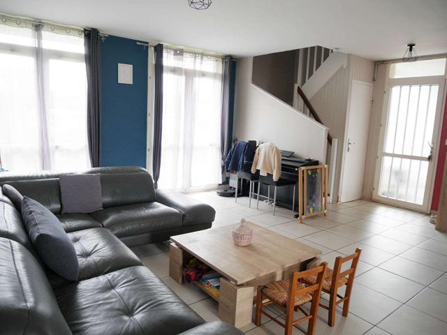 Maison vente à Rouen, Barentin