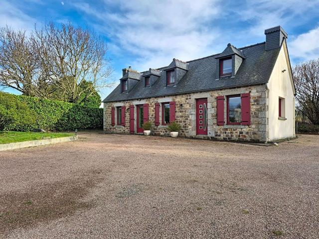 Maison vente à Guingamp, Bretagne