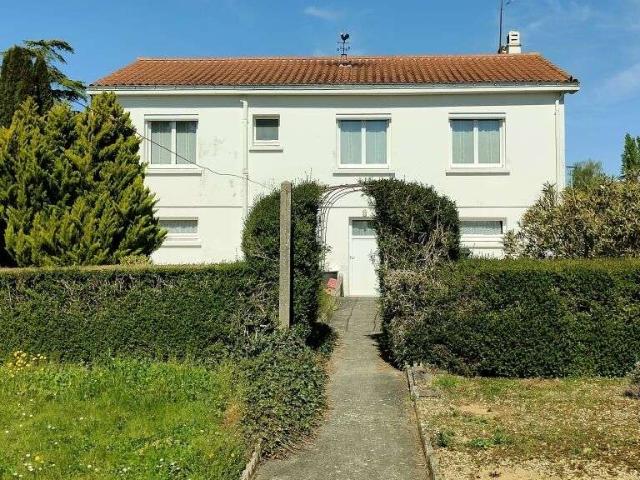 Maison vente à La Roche-sur-Yon, Chantonnay