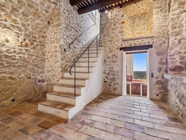 Maison vente à Grasse, Châteauneuf-grasse
