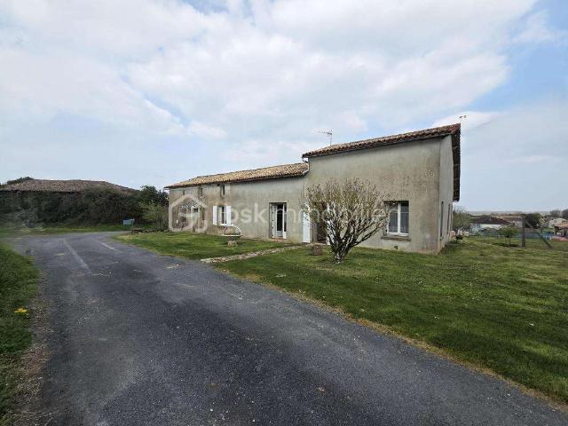 Maison vente à Niort, Clussais-la-pommeraie