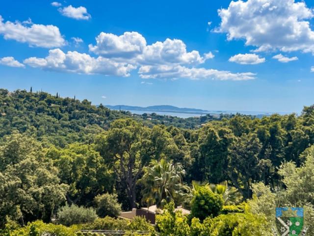 Maison vente à Arrondissement de Toulon, La Londe-les-maures