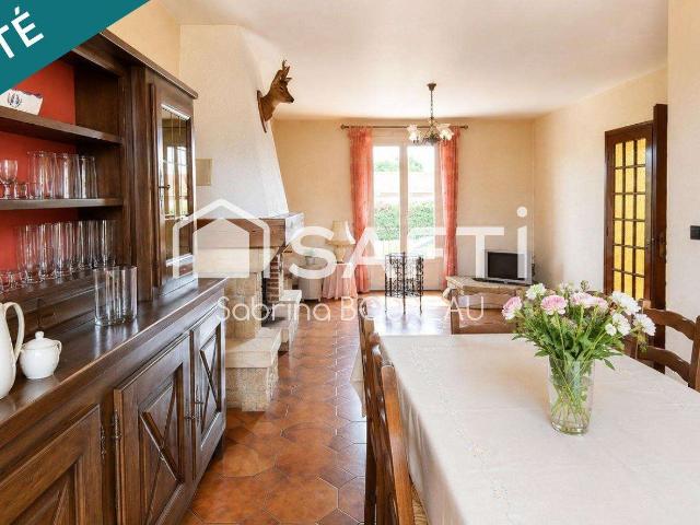 Maison vente à Niort, Échiré