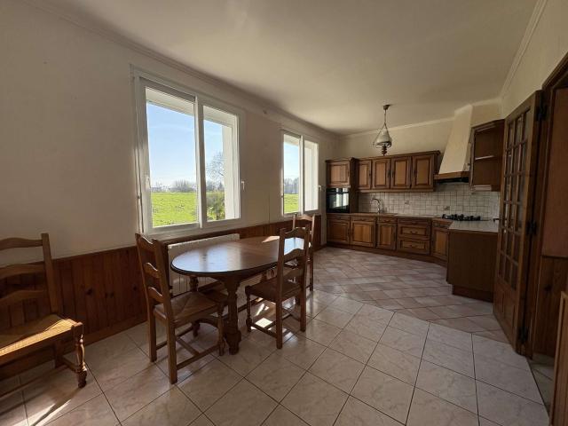 Maison vente à Avranches, Folligny