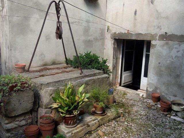 Maison vente à Nîmes, Garons