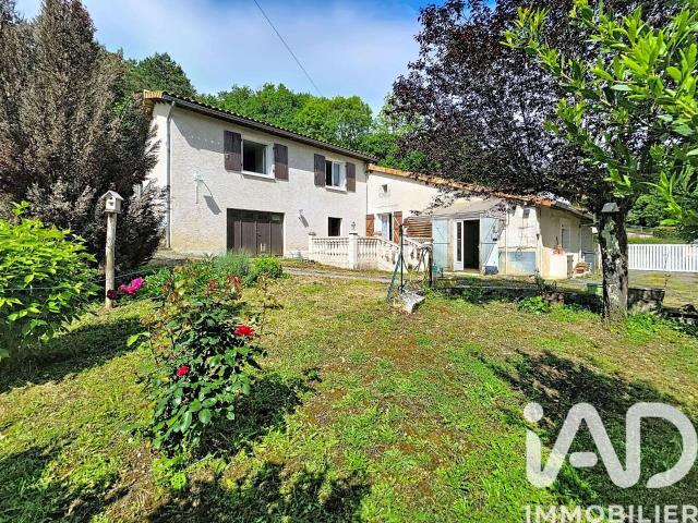 Maison vente à Nontron, Javerlhac-et-la-chapelle-saint-robert