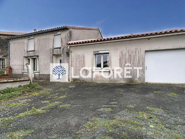 Maison vente à Fontenay-le-Comte, La Châtaigneraie