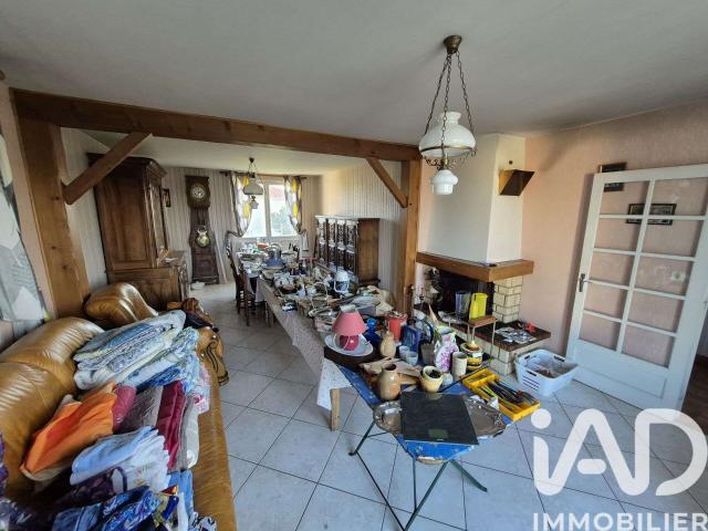 Maison vente à Niort, La Crèche