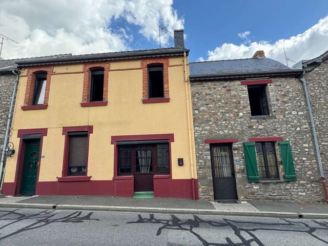 Maison vente à Mayenne, La Croixille