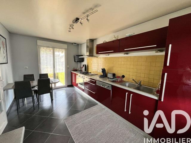 Maison vente à Troyes, Lavau