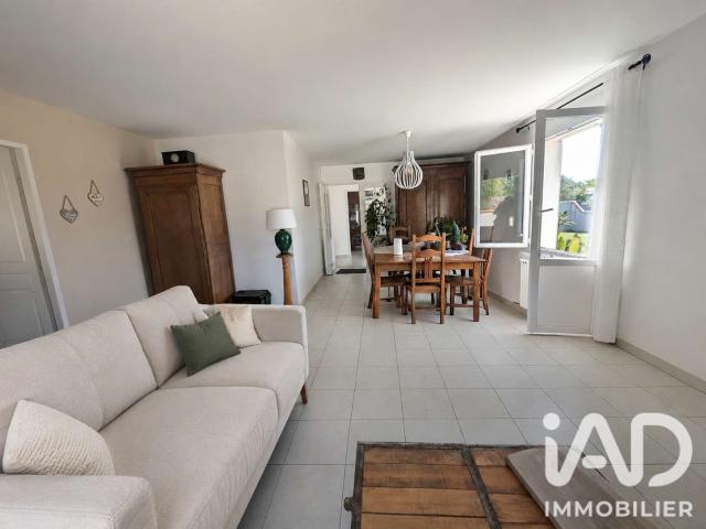 Maison vente à La Rochelle, Yves
