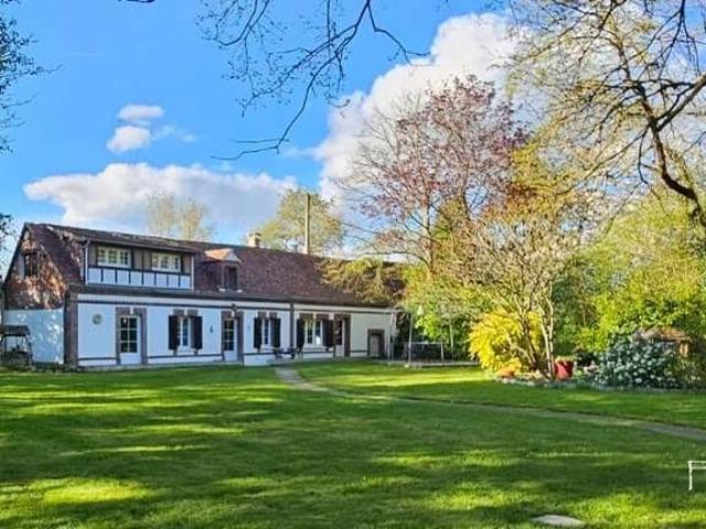 Maison vente à Bernay, Les Essarts