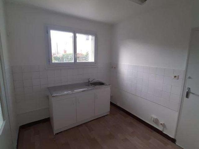 Maison vente à Segré, Combrée