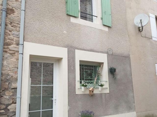 Maison vente à Confolens, Manot