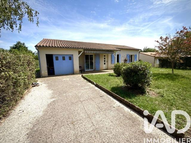 Maison vente à Niort, Mellé