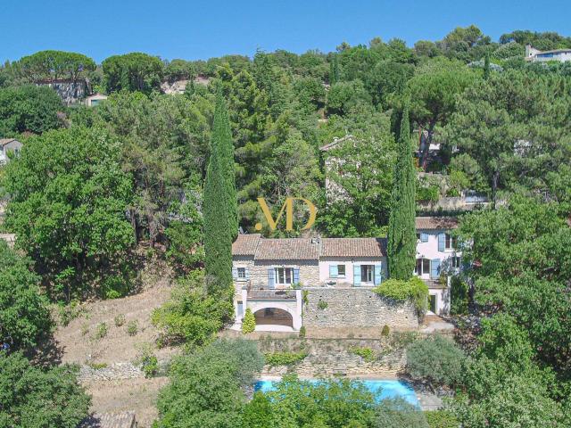 Maison vente à Apt, Ménerbes