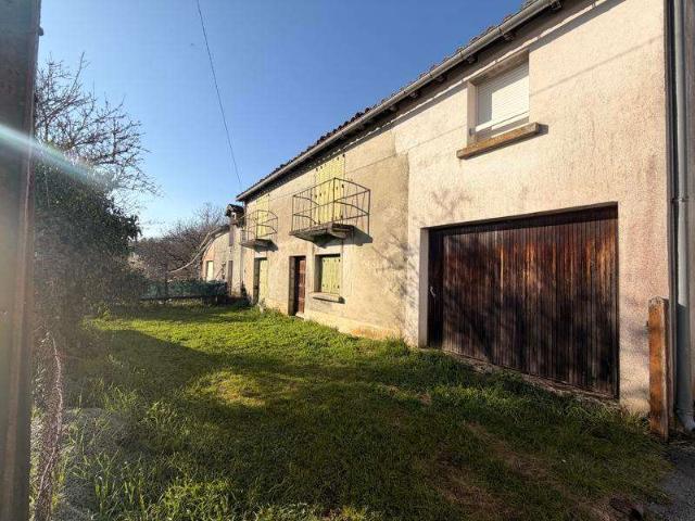 Maison vente à Fontenay-le-Comte, Mervent