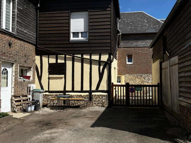 Maison vente à Mortagne-au-Perche, Monnai