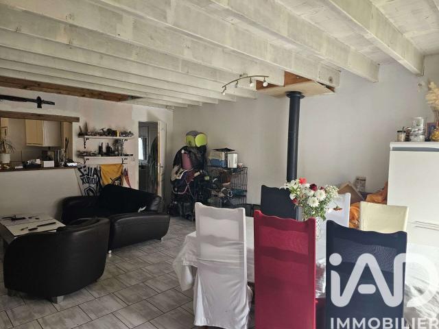Maison vente à Saint-Jean-d'Angély, Nouvelle-Aquitaine