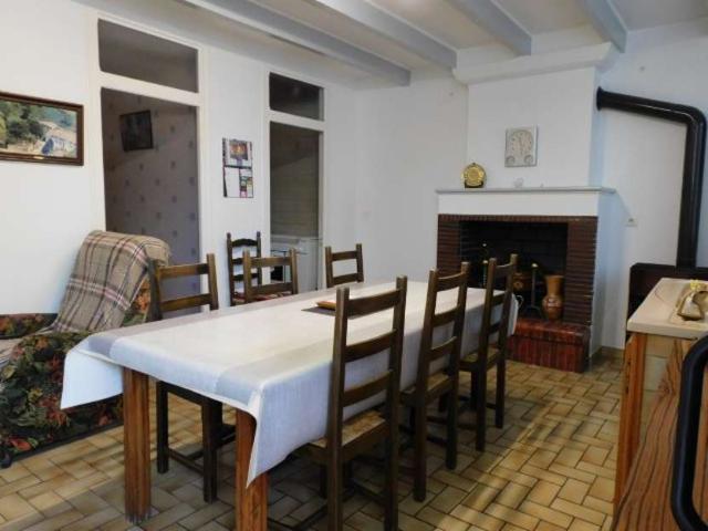 Maison vente à Saintes, Montpellier-de-médillan