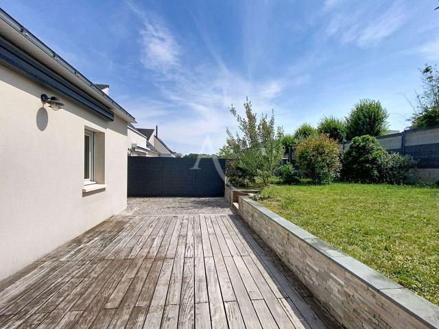 Maison vente à Angers, Montreuil-juigné