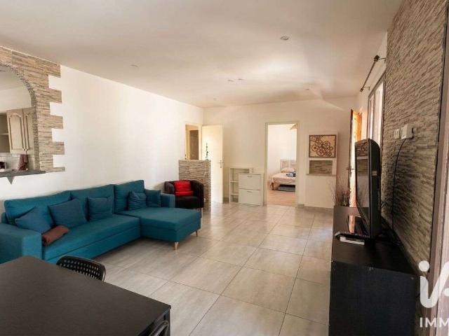 Maison vente à Nîmes, Gard