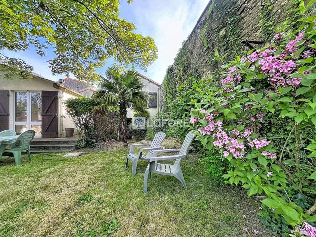 Maison vente à Parthenay, Deux-Sèvres
