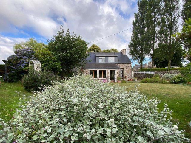 Maison vente à Guingamp, Bretagne
