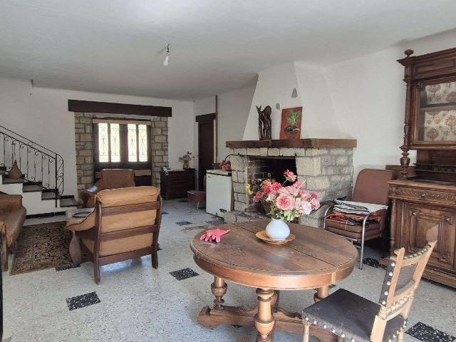 Maison vente à Nyons, Reilhanette
