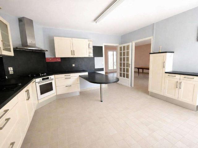 Maison vente à La Roche-sur-Yon, Rocheservière