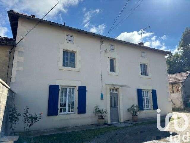 Maison vente à Confolens, Tessonnière