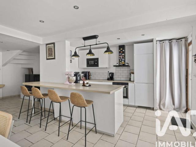 Maison vente à Aix-en-Provence, Rousset