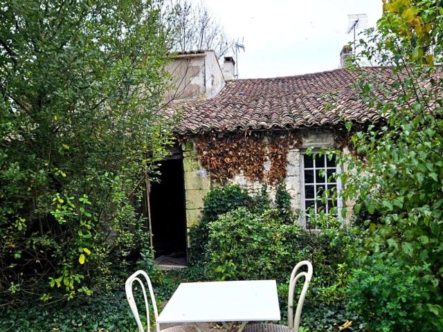 Maison vente à Jonzac, Saint-dizant-du-gua