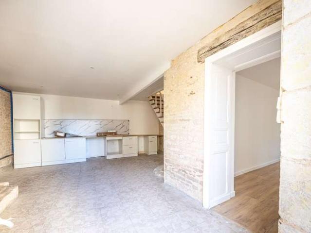 Maison vente à Saint-Hilaire-la-Palud, Deux-Sèvres