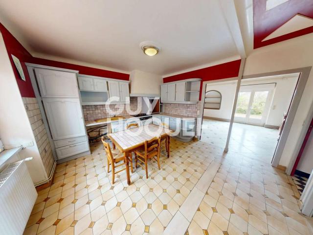 Maison vente à Dinan, Bretagne