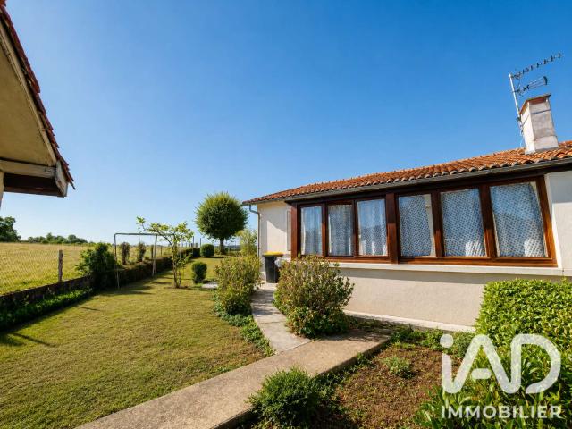 Maison vente à Confolens, Saint-laurent-de-céris
