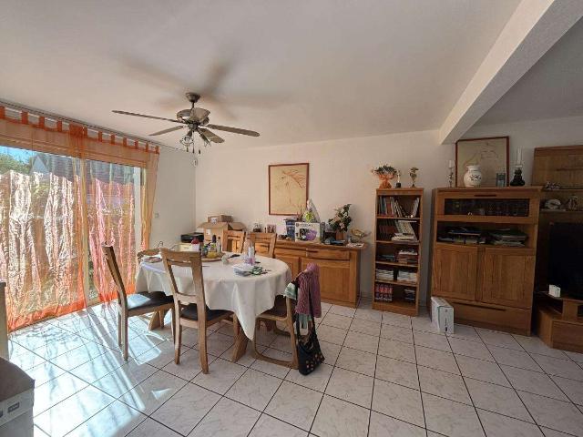 Maison vente à Nîmes, Occitanie