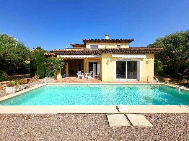 Maison vente à Arrondissement de Draguignan, Sainte-maxime