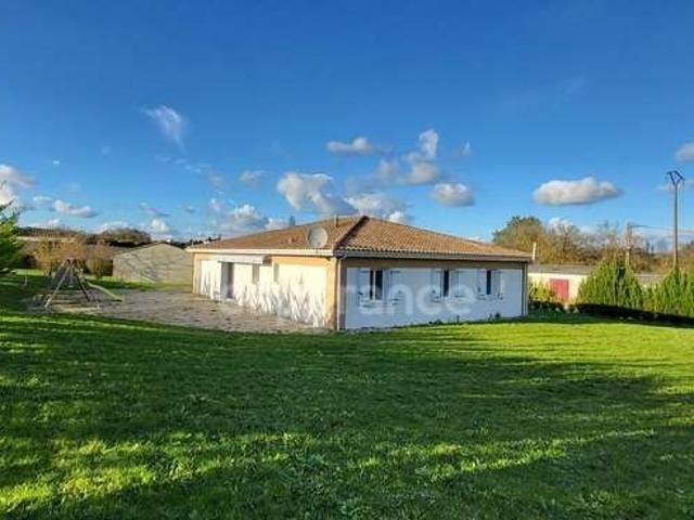 Maison vente à Cognac, Salles-de-barbezieux