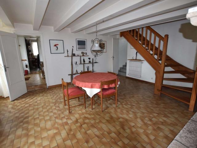 Maison vente à Coutances, Savigny